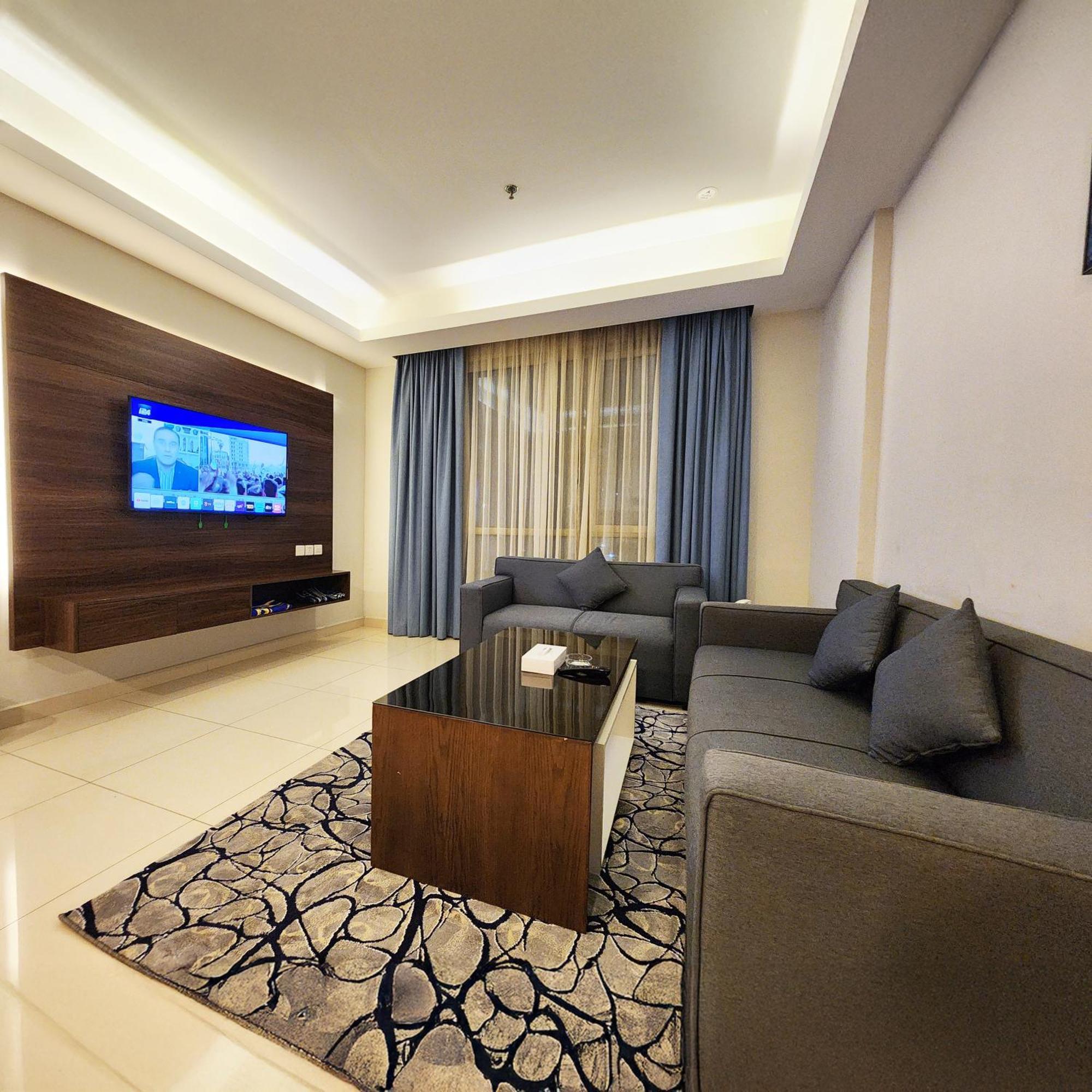 Juffair Boulevard Hotel & Suites Манама Экстерьер фото